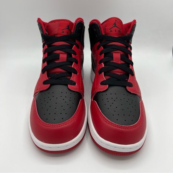 NWB Air Jordan 1 Mid GS Reverse Bred (2021) Sneakers - Picture 4 of 9